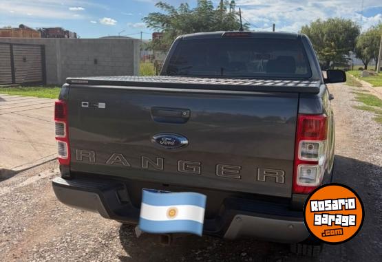 Camionetas - Ford Ranger 2021 Diesel 152000Km - En Venta