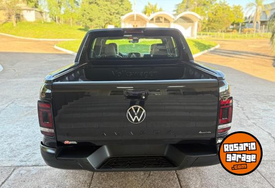 Camionetas - Volkswagen AMAROK BLACK STYLE V6 30T 2026 Diesel 29000Km - En Venta