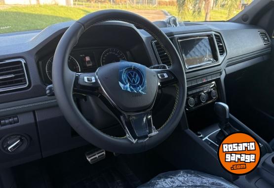 Camionetas - Volkswagen AMAROK BLACK STYLE V6 30T 2026 Diesel 29000Km - En Venta