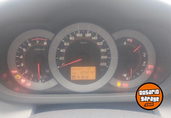 Camionetas - Toyota Rav4 2012 Nafta 125000Km - En Venta