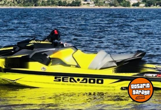 Embarcaciones - MOTO SEEDOO 300 HP IMPECABLE AUDIO - En Venta