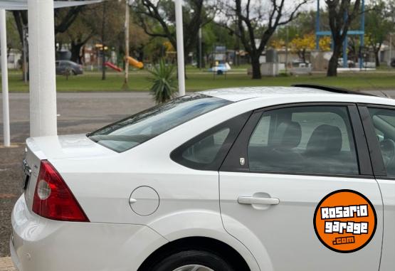 Autos - Ford Focus ghia cuero manual 2012 Nafta 163000Km - En Venta