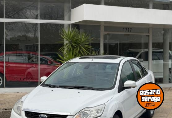 Autos - Ford Focus ghia cuero manual 2012 Nafta 163000Km - En Venta