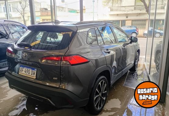 Autos - Toyota Corolla cross 2022 Nafta 89000Km - En Venta