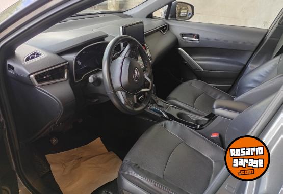Autos - Toyota Corolla cross 2022 Nafta 89000Km - En Venta