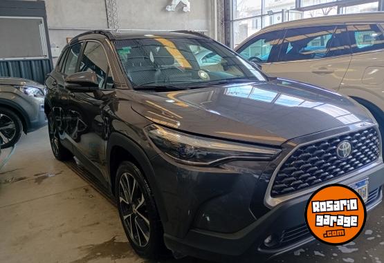 Autos - Toyota Corolla cross 2022 Nafta 89000Km - En Venta