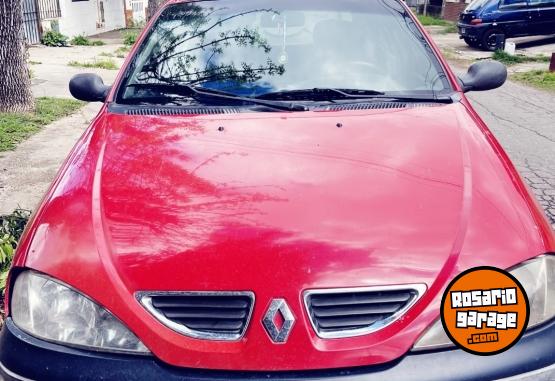 Autos - Renault 2000 2000 Nafta 111111Km - En Venta