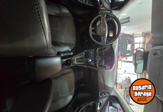 Autos - Ford Ford focus titanium 2016 Nafta 130000Km - En Venta