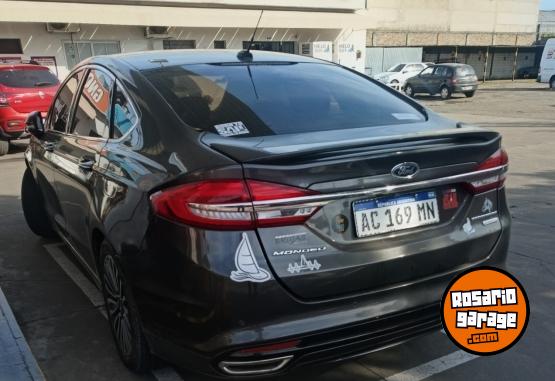 Autos - Ford Mondeo Titanium 2017 Nafta 105000Km - En Venta
