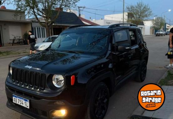 Camionetas - Jeep RENEGADE SPORT 2017 Nafta 65000Km - En Venta