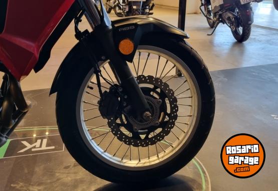 Motos - Kawasaki VERSYS 300 2018 Nafta 8743Km - En Venta