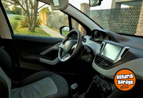 Autos - Peugeot 208 ALLURE 1.6 2016 Nafta 95000Km - En Venta
