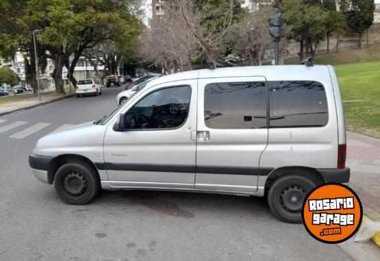 Autos - Peugeot PARTNER 2010 Diesel 200000Km - En Venta