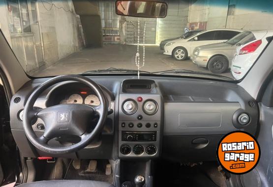 Utilitarios - Peugeot Partner 1.6 Patagonica 2013 Nafta 99026Km - En Venta