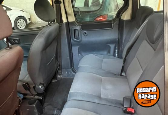 Utilitarios - Peugeot Partner 1.6 Patagonica 2013 Nafta 99026Km - En Venta