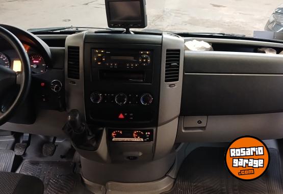 Utilitarios - Mercedes Benz SPRINTER 515 2015 Diesel 95000Km - En Venta