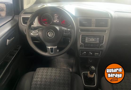 Autos - Volkswagen SURAN “TRENDLINE” 2015 Nafta 136000Km - En Venta
