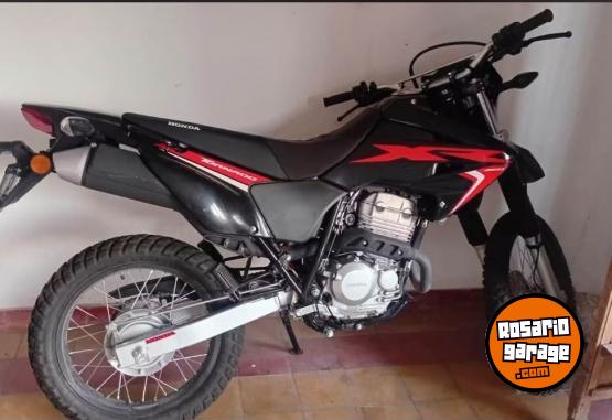 Motos - Honda XR TORNADO 250 2024 Nafta 2369Km - En Venta