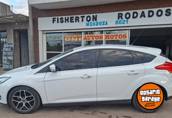 Autos - Ford FOCUS III TITANIUM 2.0 2016 Nafta 154000Km - En Venta