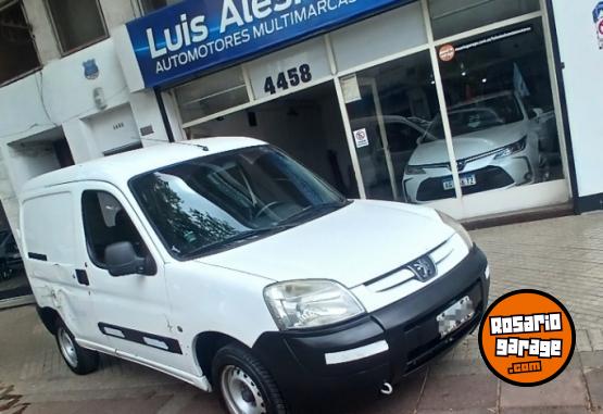 Utilitarios - Peugeot Partner / Berlingo 2012 Diesel - En Venta