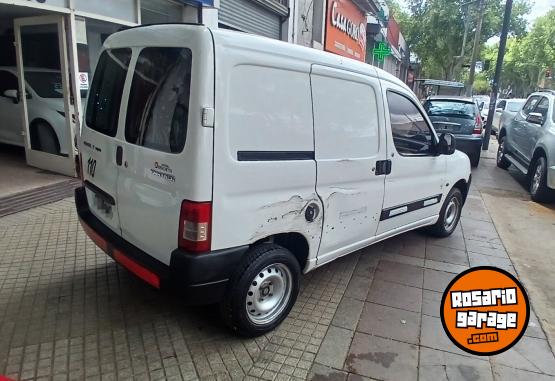 Utilitarios - Peugeot Partner / Berlingo 2012 Diesel - En Venta