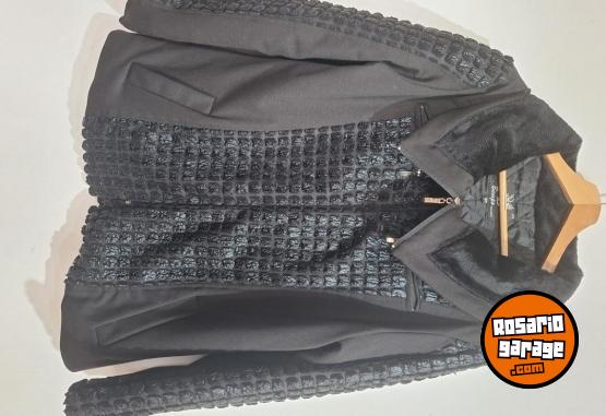 Indumentaria - Saco negro - En Venta