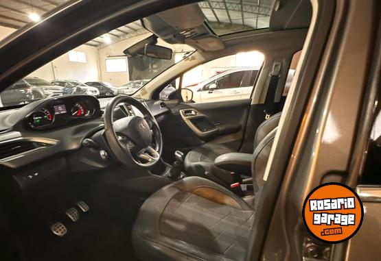 Autos - Peugeot 208 feline pack cuir 2016 Nafta 65000Km - En Venta