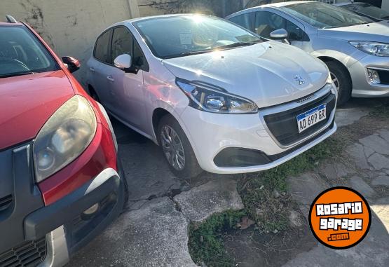 Autos - Peugeot 208 1.6 ACTIVE 2019 Nafta 100000Km - En Venta