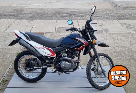 Motos - Motomel skua 250 2022 Nafta 5178Km - En Venta