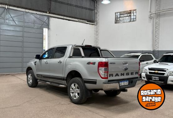 Camionetas - Ford Ranger XLT 3.2 MT 2021 Diesel 60000Km - En Venta