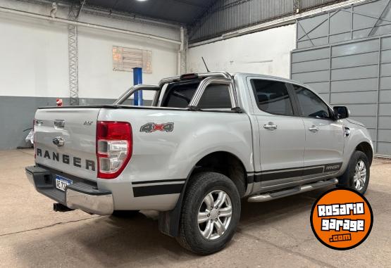 Camionetas - Ford Ranger XLT 3.2 MT 2021 Diesel 60000Km - En Venta