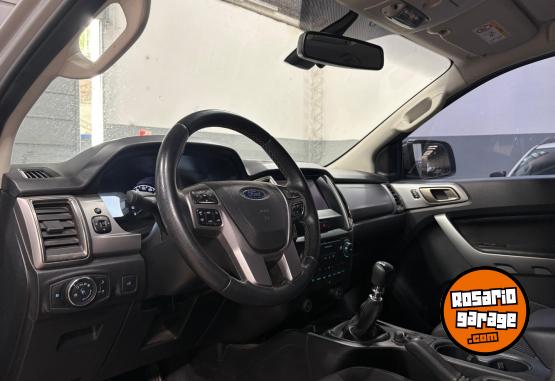 Camionetas - Ford Ranger XLT 3.2 MT 2021 Diesel 60000Km - En Venta