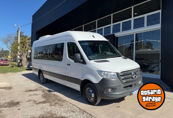 Utilitarios - Mercedes Benz SPRINTER 517 19+1 2024 Diesel 219000Km - En Venta