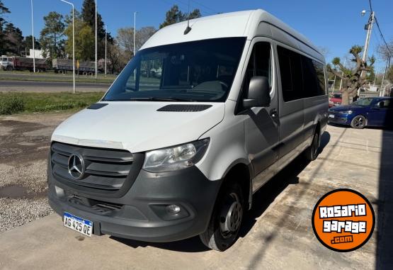 Utilitarios - Mercedes Benz SPRINTER 517 19+1 2024 Diesel 219000Km - En Venta