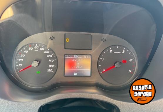 Utilitarios - Mercedes Benz SPRINTER 517 19+1 2024 Diesel 219000Km - En Venta