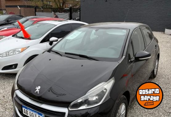 Autos - Peugeot 208 ACTIVE 2017 GNC 150000Km - En Venta