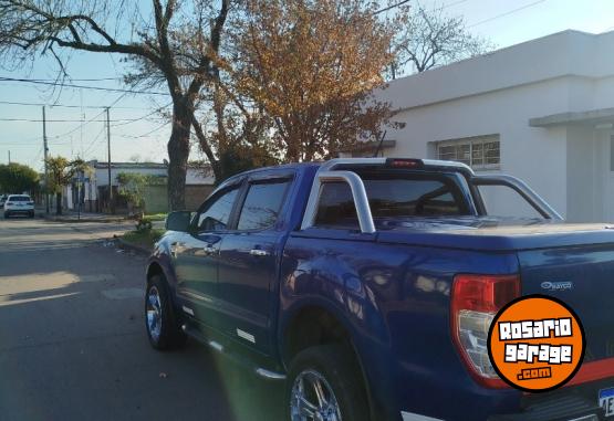 Camionetas - Ford Ranger XLT 2020 Diesel 90000Km - En Venta