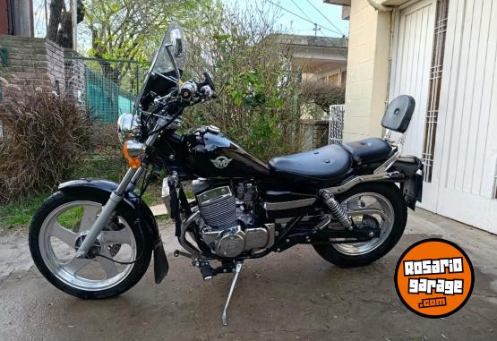 Motos - Mondial Hd250 2015 Nafta 26090Km - En Venta
