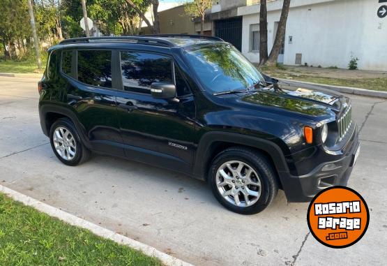 Camionetas - Jeep RENEGADE SPORT 2018 Nafta 100000Km - En Venta
