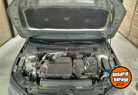 Autos - Volkswagen Virtus 1.6 MSI Trendline 2018 Nafta 116200Km - En Venta