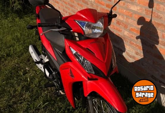 Motos - Honda New Wave 110 2024 Nafta 4600Km - En Venta