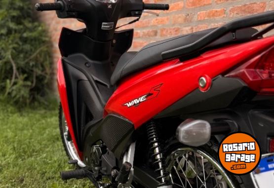 Motos - Honda New Wave 110 2024 Nafta 4600Km - En Venta