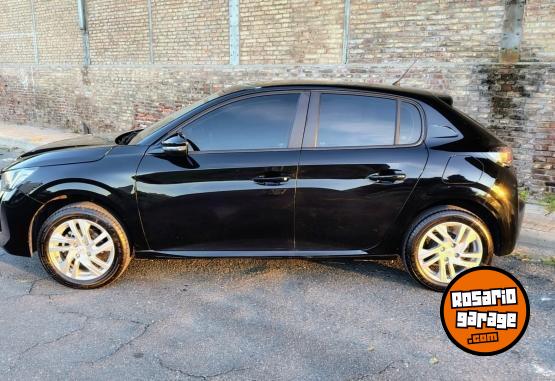 Autos - Peugeot 208 2024 Nafta 40000Km - En Venta