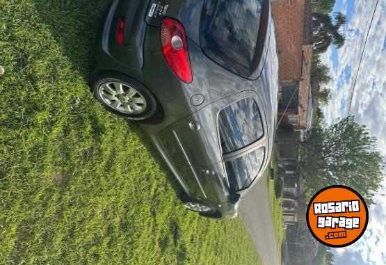 Autos - Peugeot 207 compact xs 2010 Nafta 200000Km - En Venta