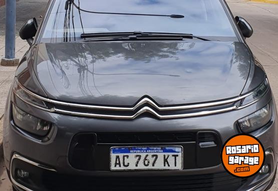 Autos - Citroen C4 Picasso 2018 Diesel 268000Km - En Venta