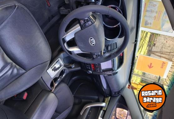 Camionetas - Kia Sw4 4x4 2012 Nafta 210000Km - En Venta