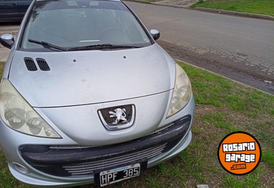 Autos - Peugeot 207 2008 Nafta 126000Km - En Venta