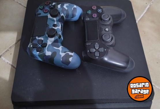 Electrónica - PLAYSTATION 4 CON 2 JOYSTICKS - En Venta