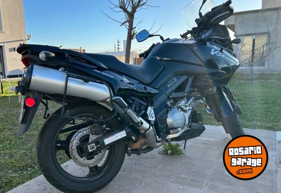 Motos - Suzuki Vstrom 1000 2012 Nafta 35000Km - En Venta