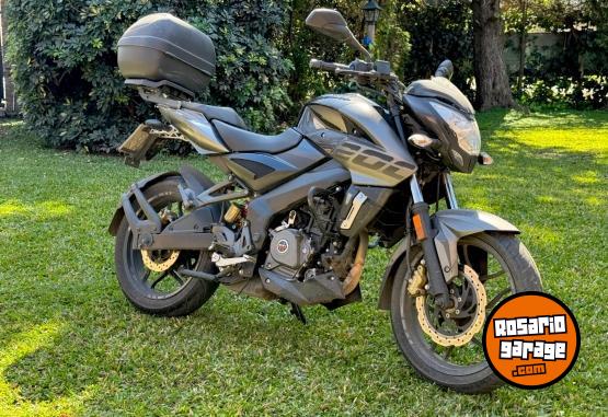 Motos - Bajaj Rouser 200 NS 2021 Nafta 17000Km - En Venta